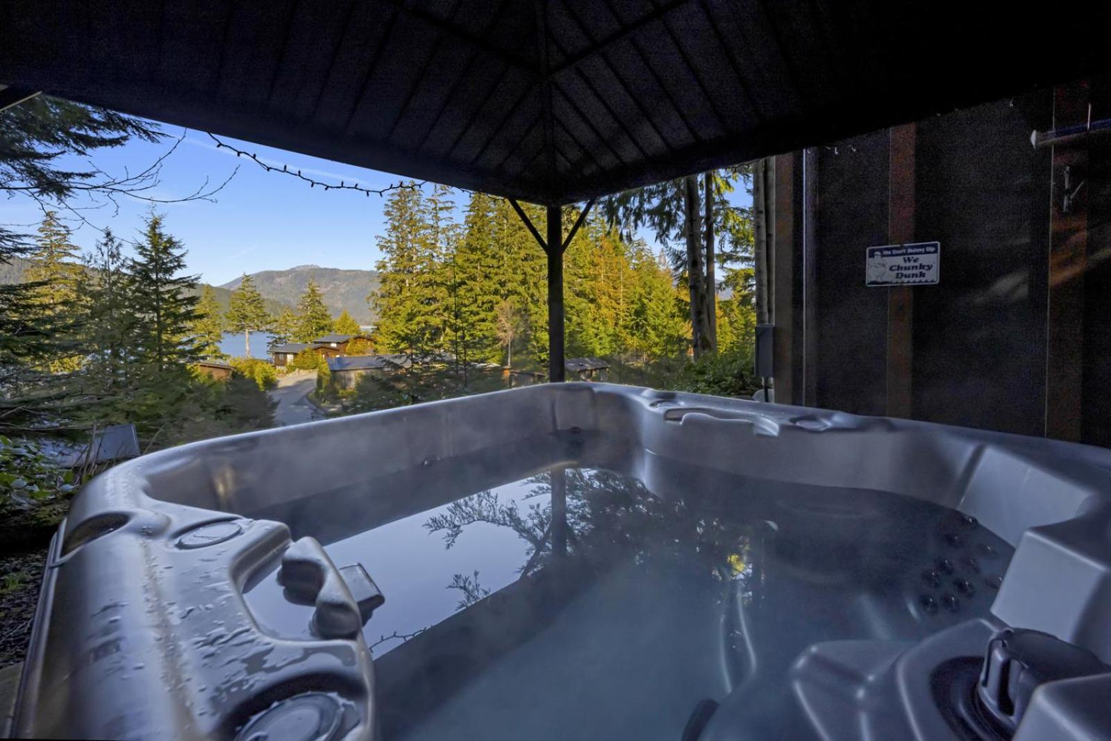 The Great Escape - Port Renfrew